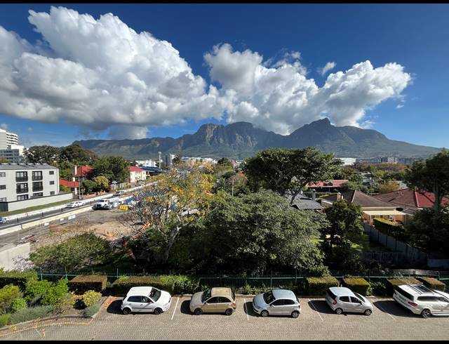 362M² OFFICE TO LET IN CLAREMONT